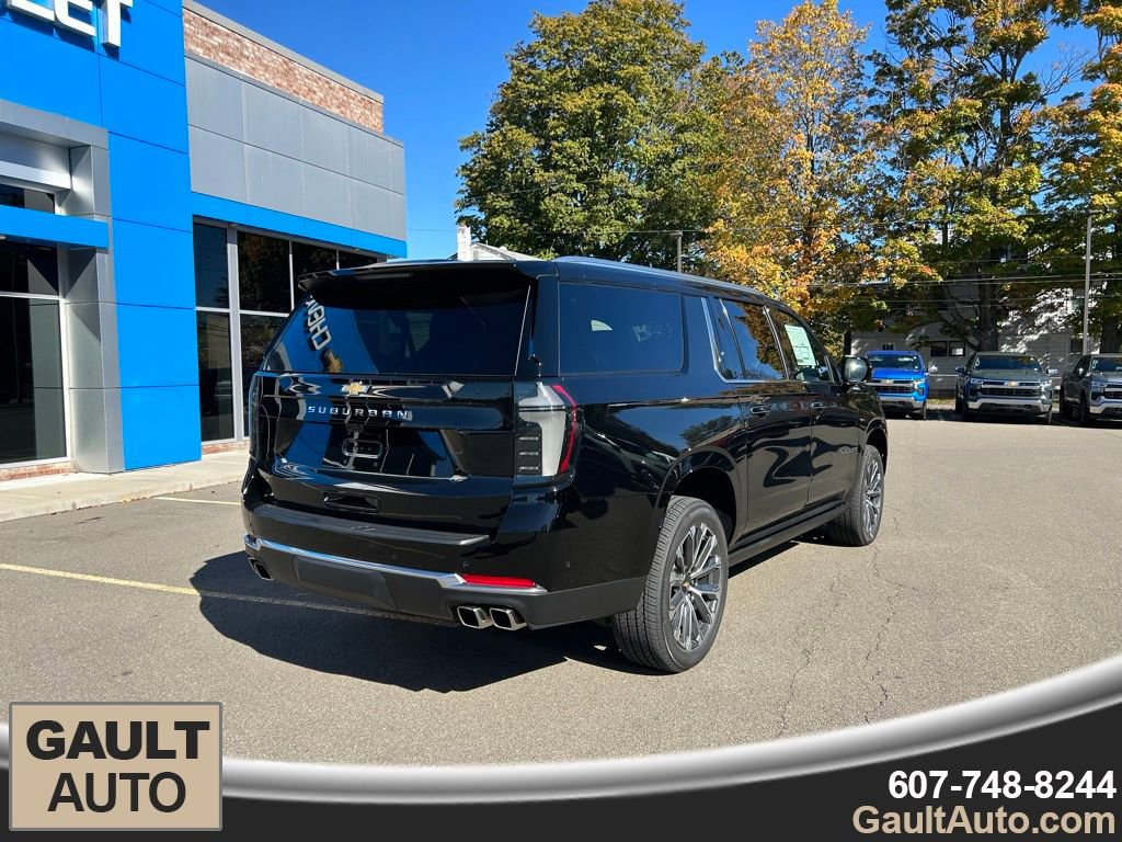 New 2026 Chevrolet Suburban High Country image 3