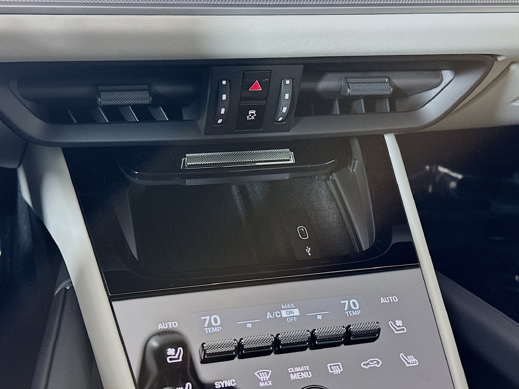 New 2026 Porsche Cayenne AWD/4WD image 18