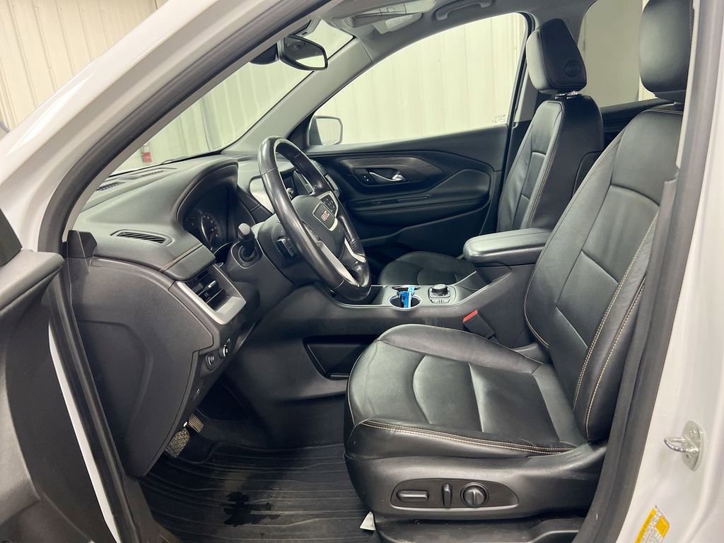 Used 2021 GMC Terrain SLT image 19