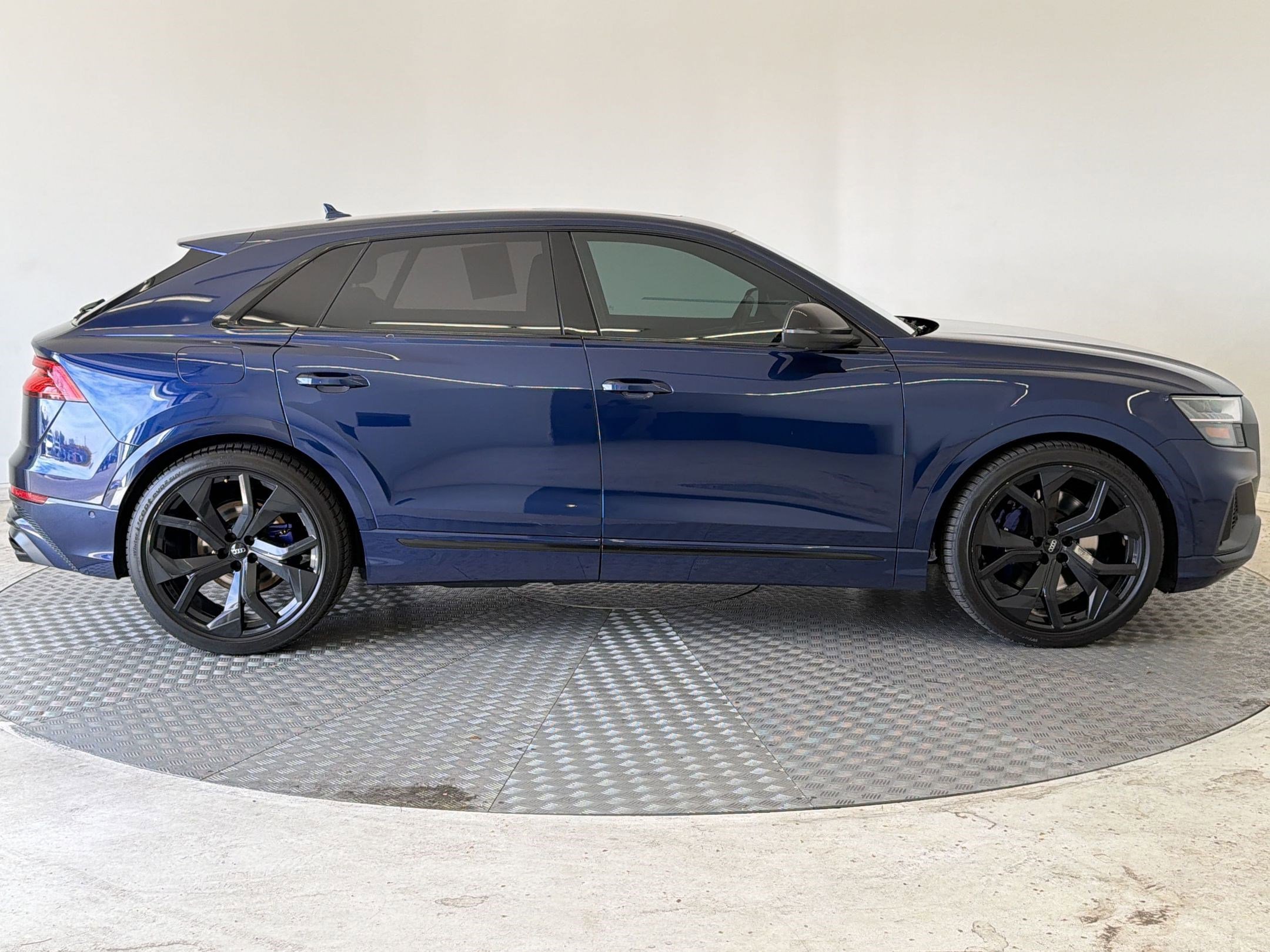 Used 2021 Audi SQ8 Prestige w/ Prestige Package image 8