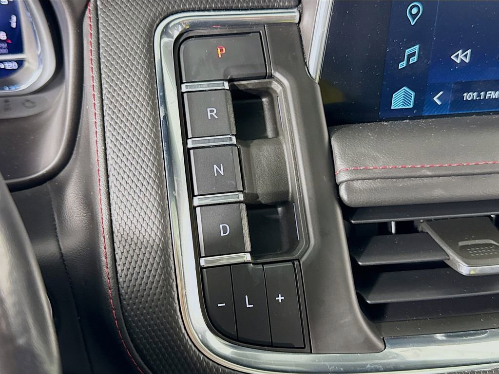 Used 2022 Chevrolet Tahoe RST w/ Sport Performance Package image 23