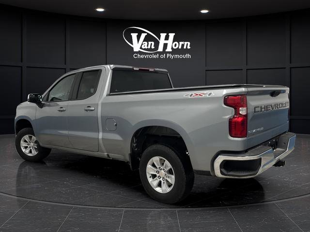 Used 2025 Chevrolet Silverado 1500 LT image 3