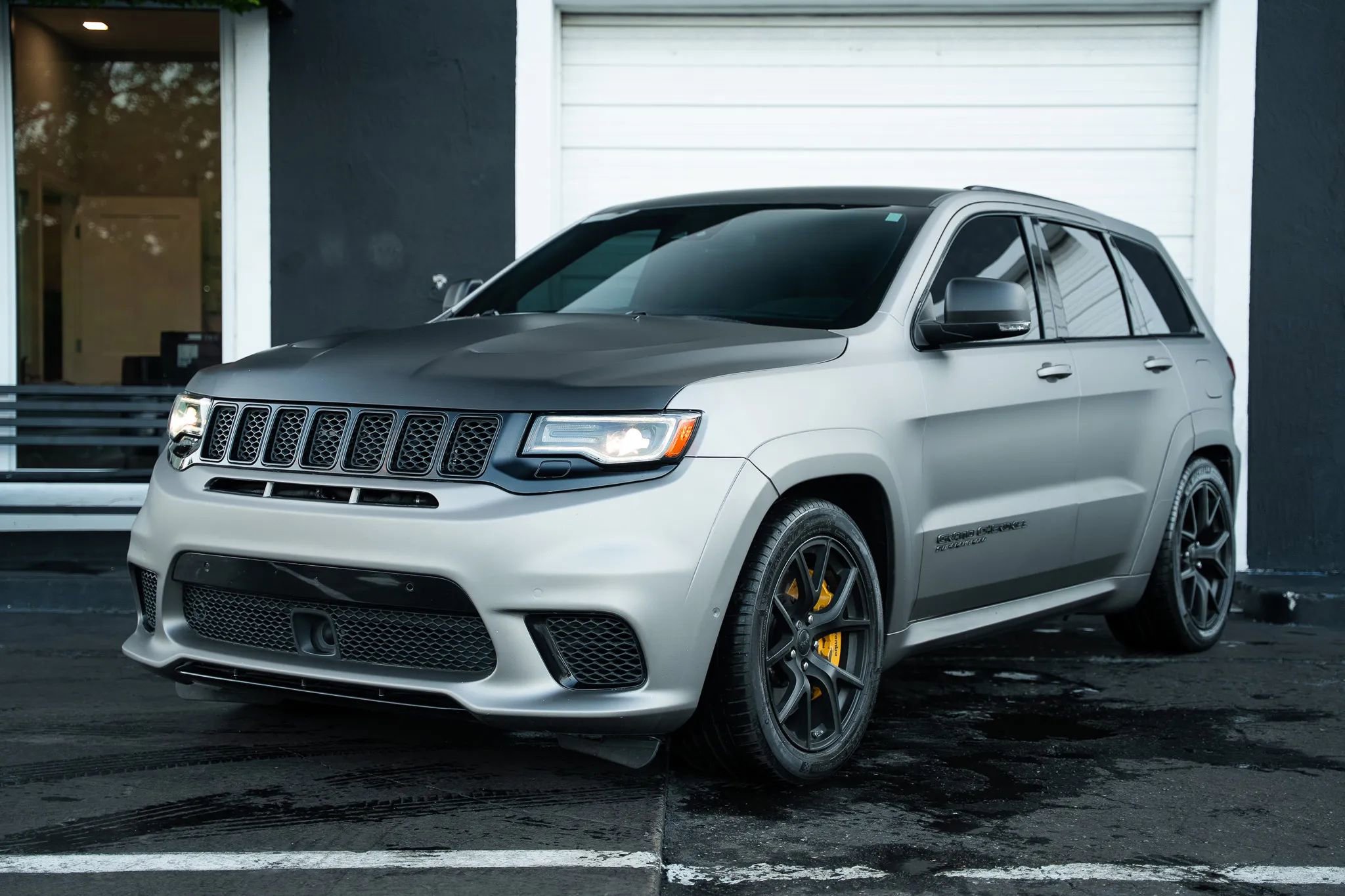 Used 2020 Jeep Grand Cherokee Trackhawk w/ Trailer Tow Group IV AWD/4WD image 3