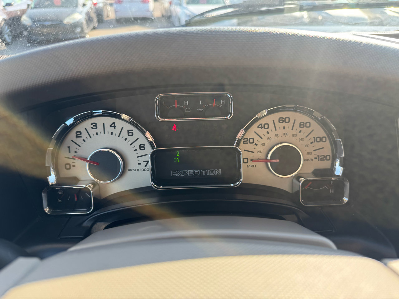 Used 2012 Ford Expedition XLT image 19