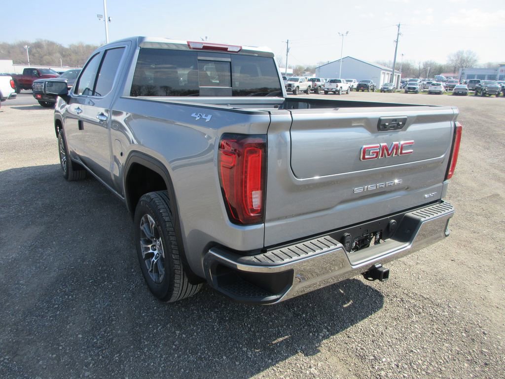 New 2026 GMC Sierra 1500 SLT image 7