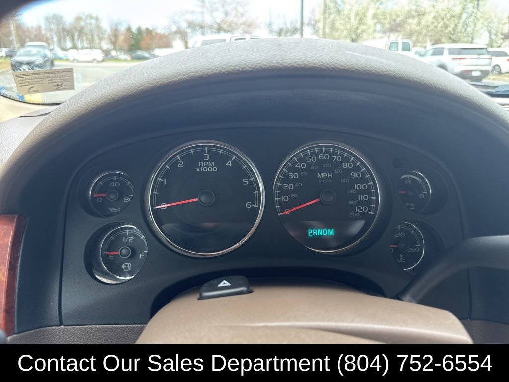 Used 2011 Chevrolet Tahoe LTZ image 19