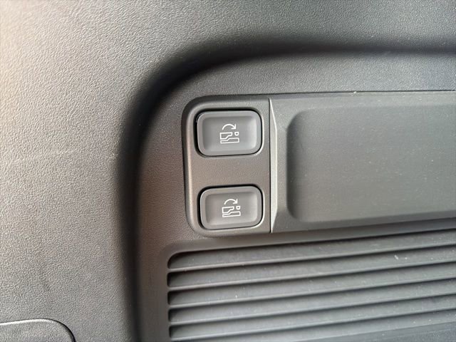 Used 2022 Rivian R1S Launch Edition image 22