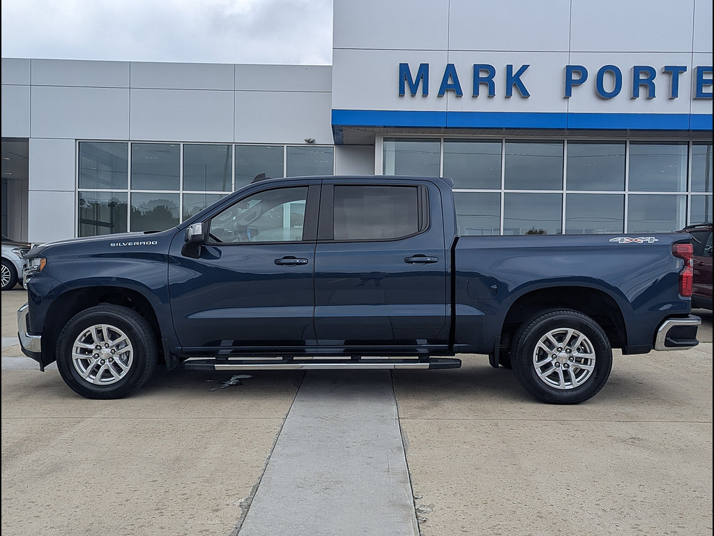 Used 2019 Chevrolet Silverado 1500 LT w/ All-Star Edition AWD/4WD image 10