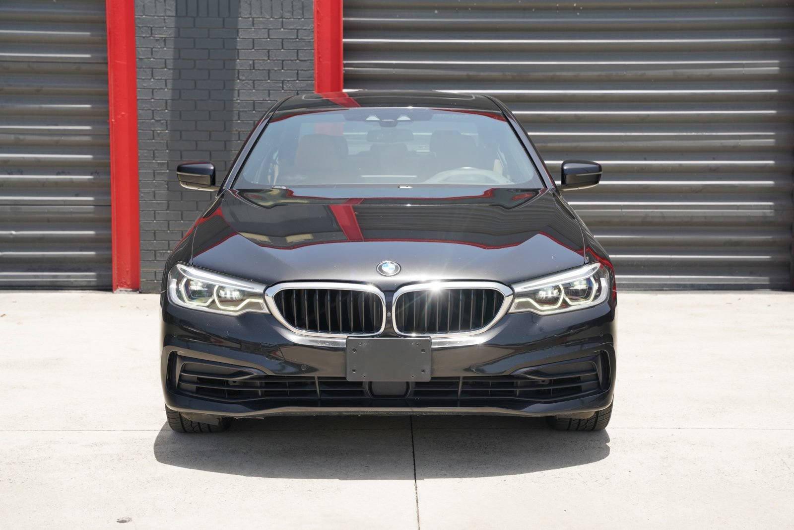 Used 2020 BMW 540i xDrive w/ Premium Package AWD/4WD image 2