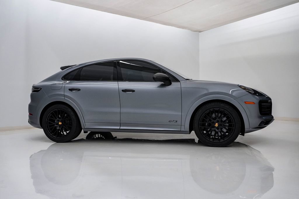 Certified 2023 Porsche Cayenne GTS image 9
