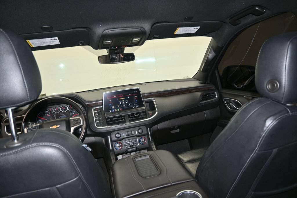Used 2021 Chevrolet Suburban LS RWD image 14