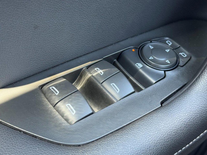 Used 2025 Chevrolet Blazer LT AWD/4WD image 22