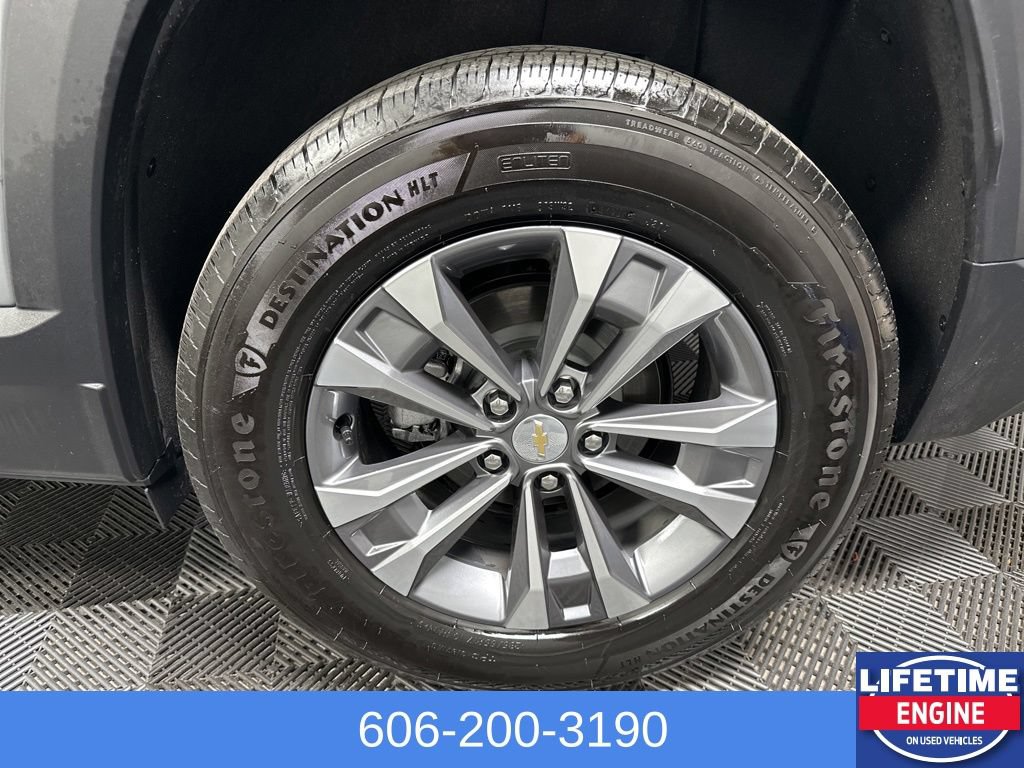 Used 2026 Chevrolet Equinox LT FWD image 10