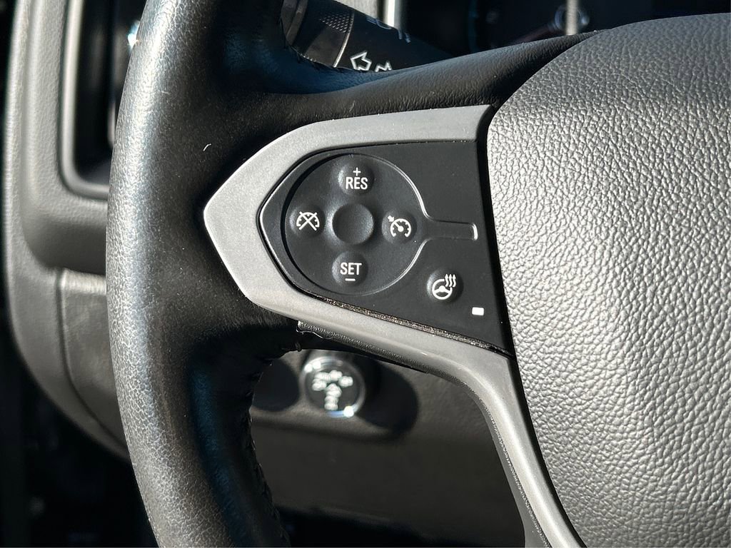 Used 2022 Chevrolet Colorado ZR2 w/ ZR2 Midnight Special Edition image 33