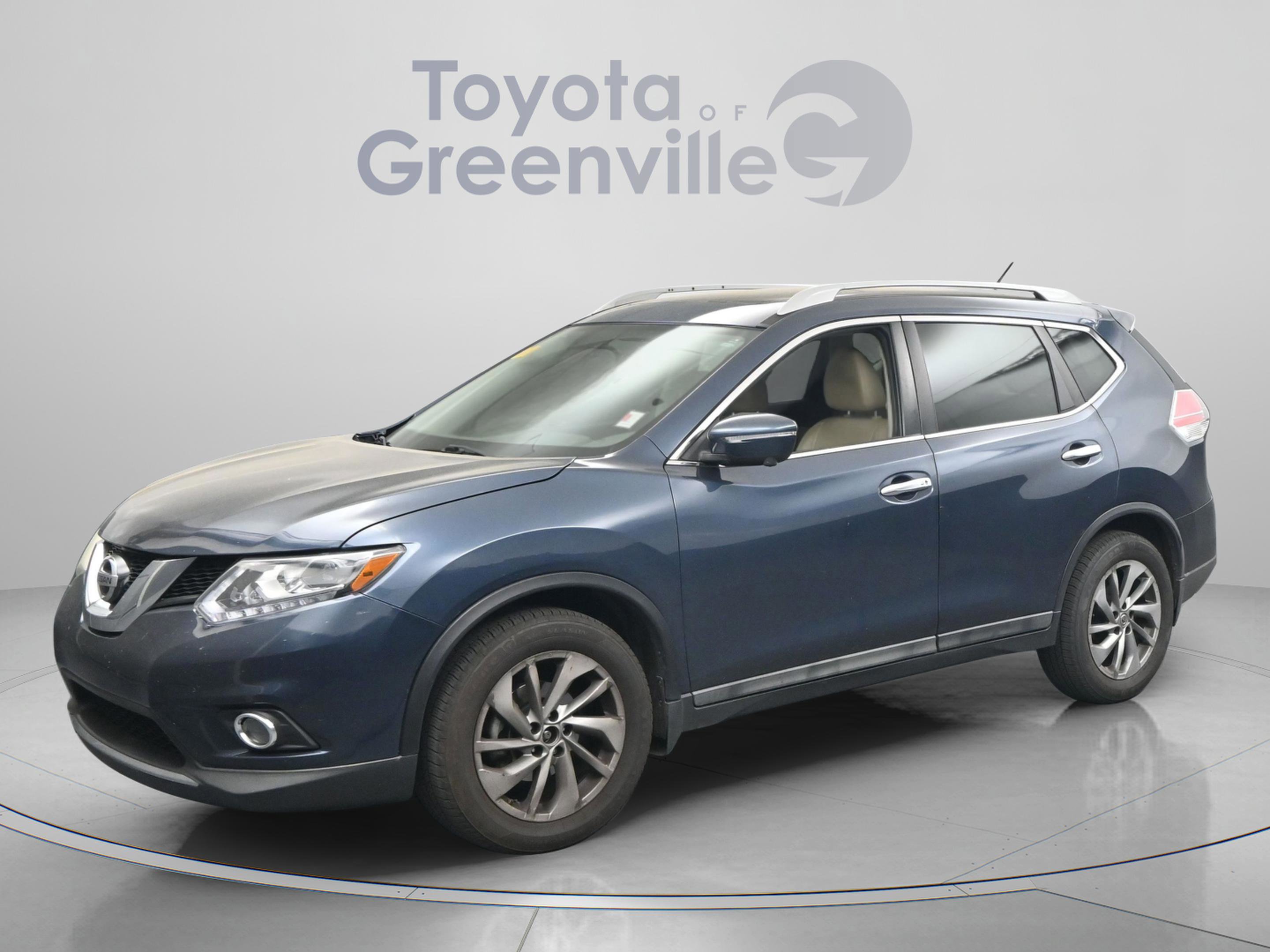 Used 2015 Nissan Rogue SL w/ SL Premium Package image 2