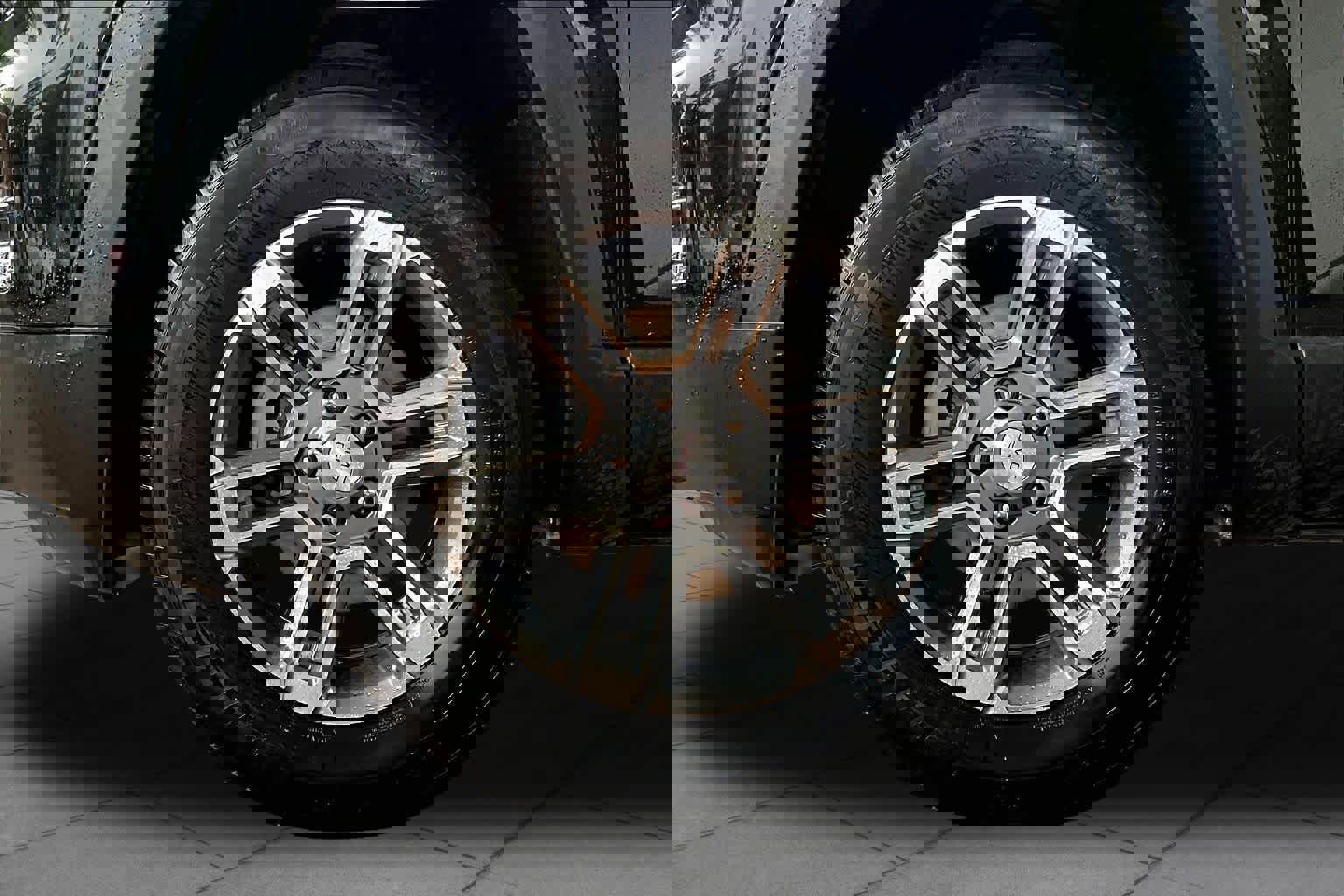 Used 2025 GMC Terrain Elevation FWD image 10