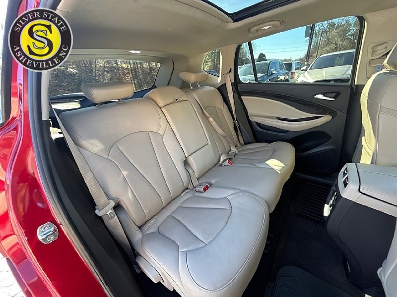 Used 2019 Buick Envision Essence FWD image 18