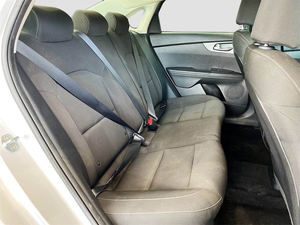 Used 2021 Kia Forte LXS image 24
