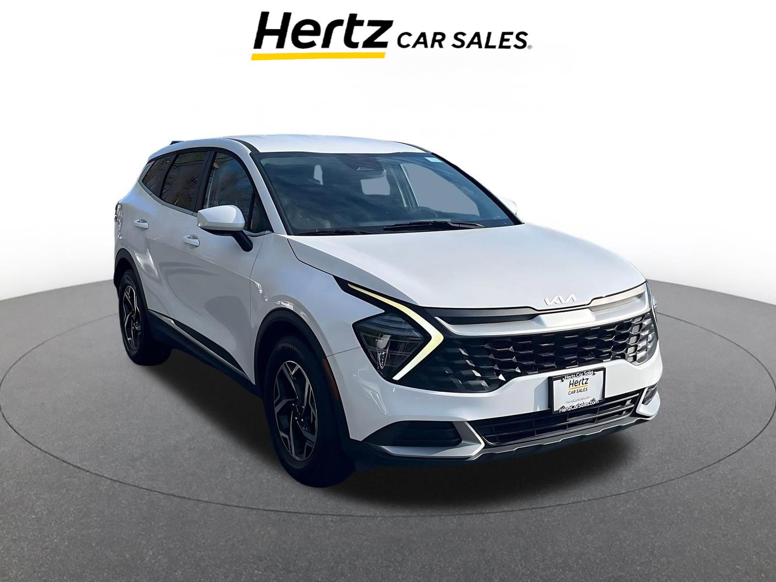 Used 2025 Kia Sportage LX image 1