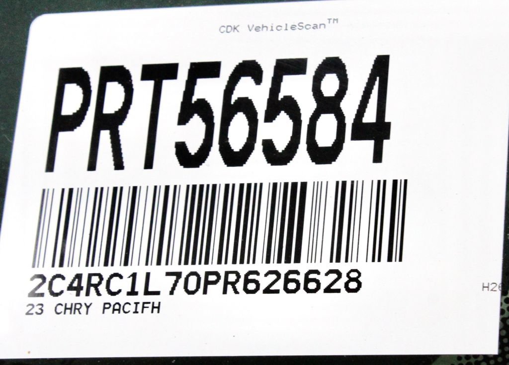 Used 2023 Chrysler Pacifica Touring-L FWD image 31