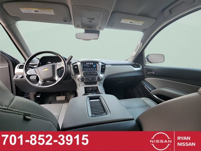 Used 2017 Chevrolet Suburban LT w/ LT Signature Package AWD/4WD image 12