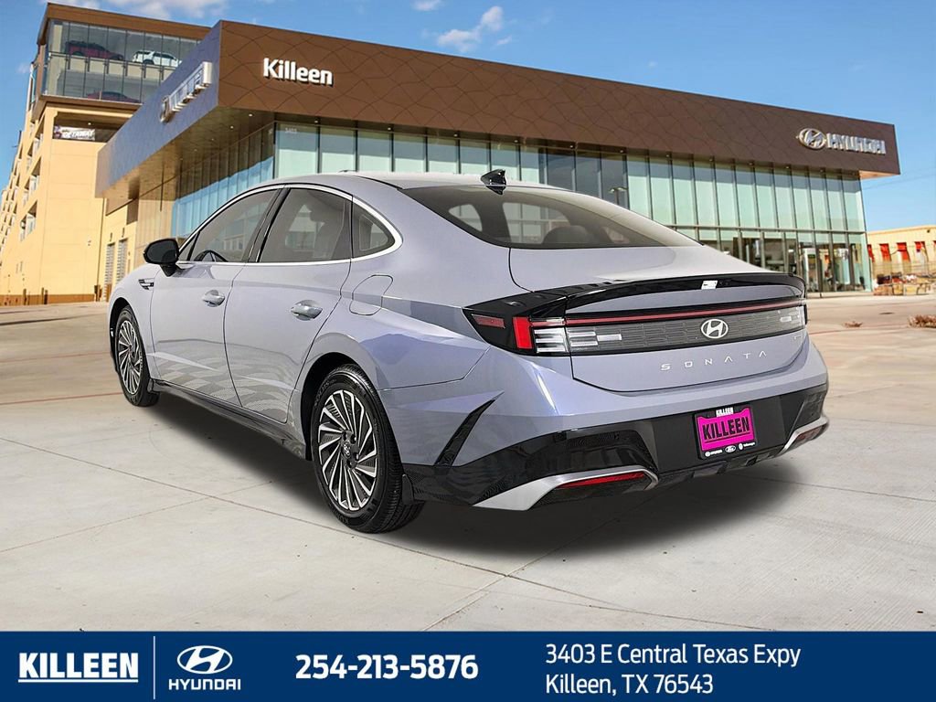 Used 2025 Hyundai Sonata SEL FWD image 6