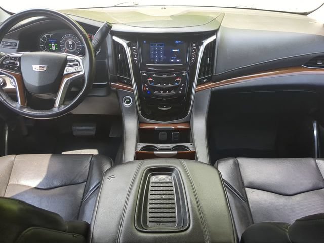 Used 2020 Cadillac Escalade Luxury AWD/4WD image 14