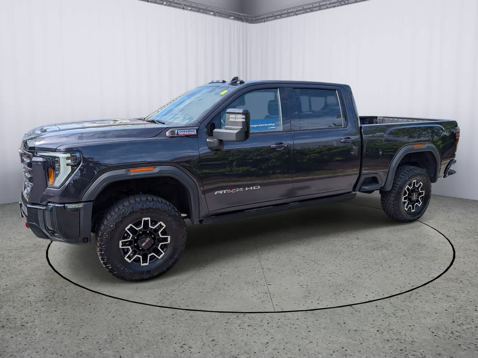 Certified 2025 GMC Sierra 2500 AT4X AWD/4WD image 5