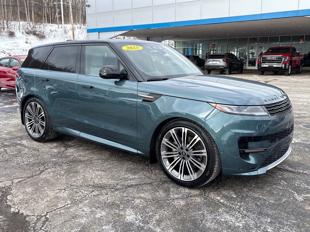 Used 2025 Land Rover Range Rover Sport Dynamic SE image 7