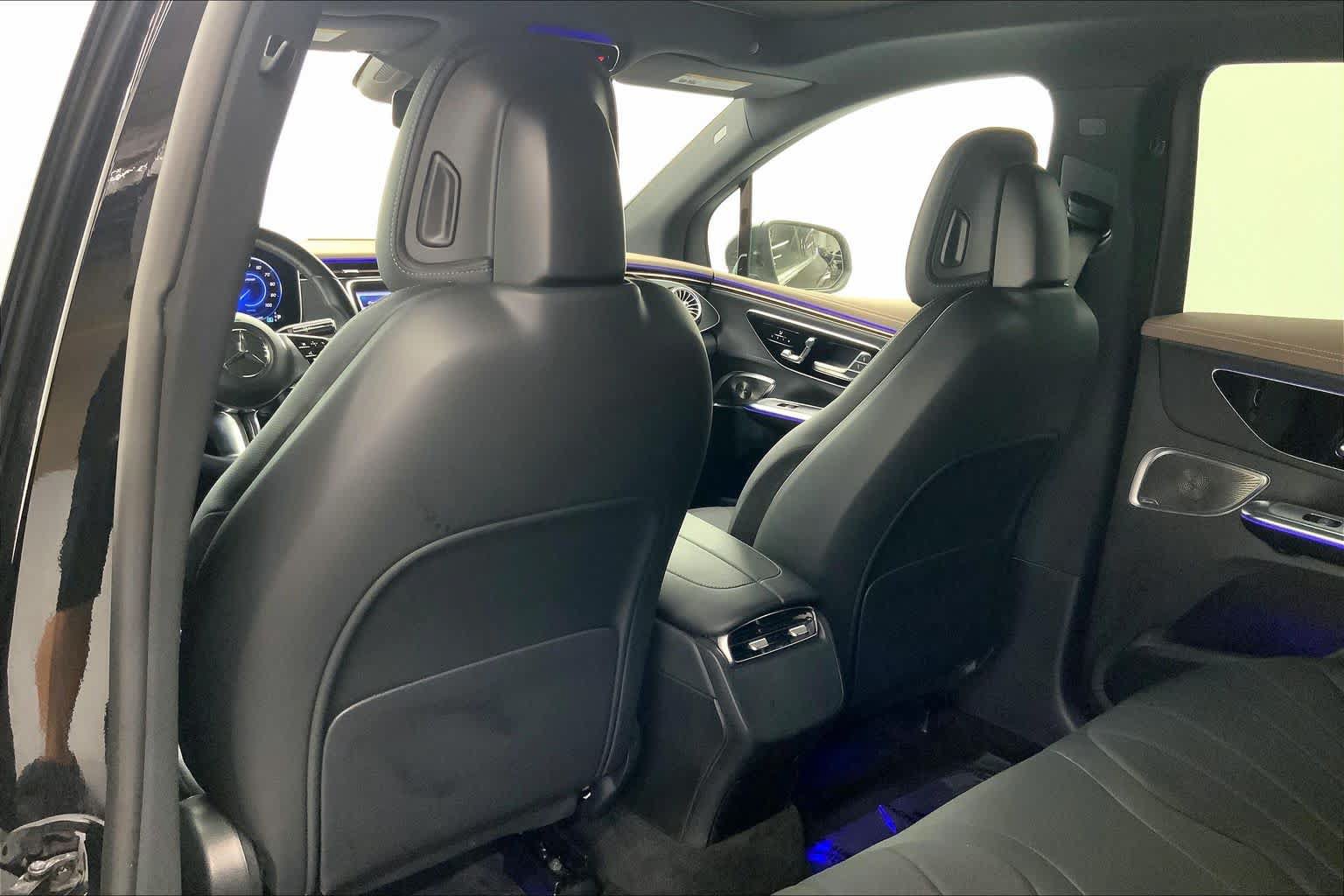 Used 2023 Mercedes-Benz EQE 350+ SUV image 16
