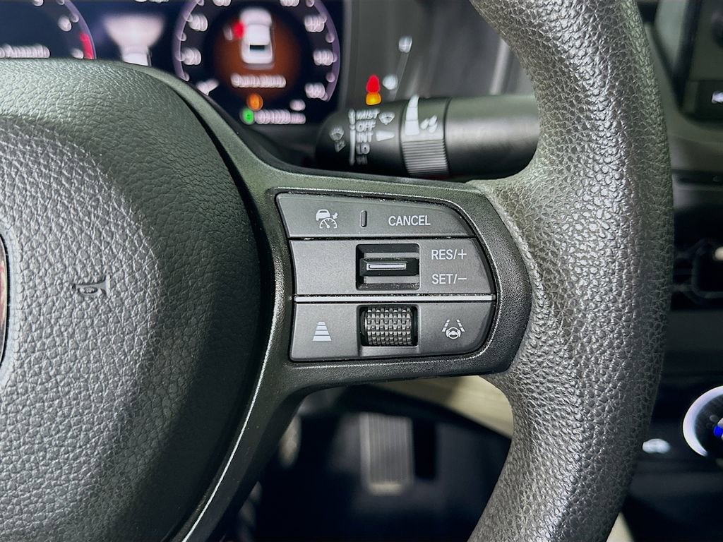 Used 2023 Honda Accord EX image 22