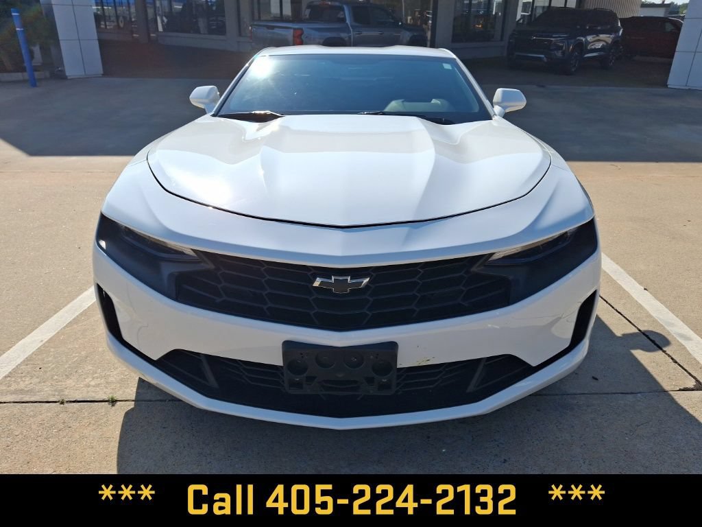 Used 2019 Chevrolet Camaro LT RWD image 3