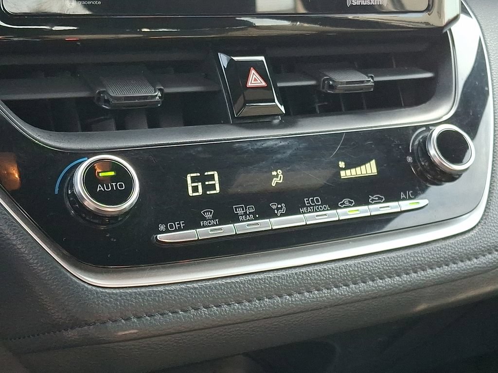 Certified 2022 Toyota Corolla SE FWD image 18