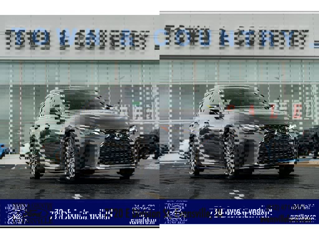 Used 2024 Lexus IS 300 w/ Premium Package image 1