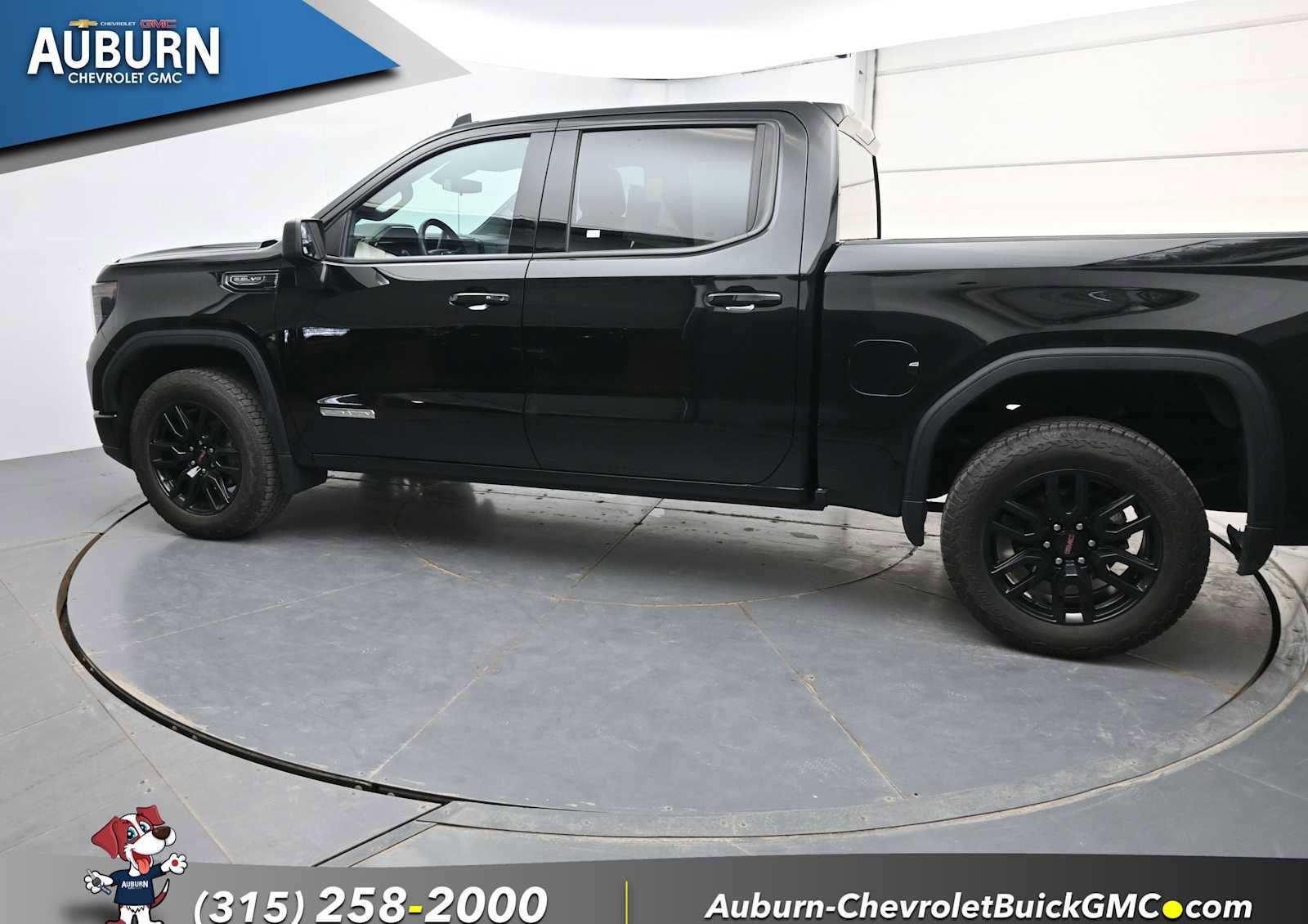 Used 2025 GMC Sierra 1500 Elevation image 14