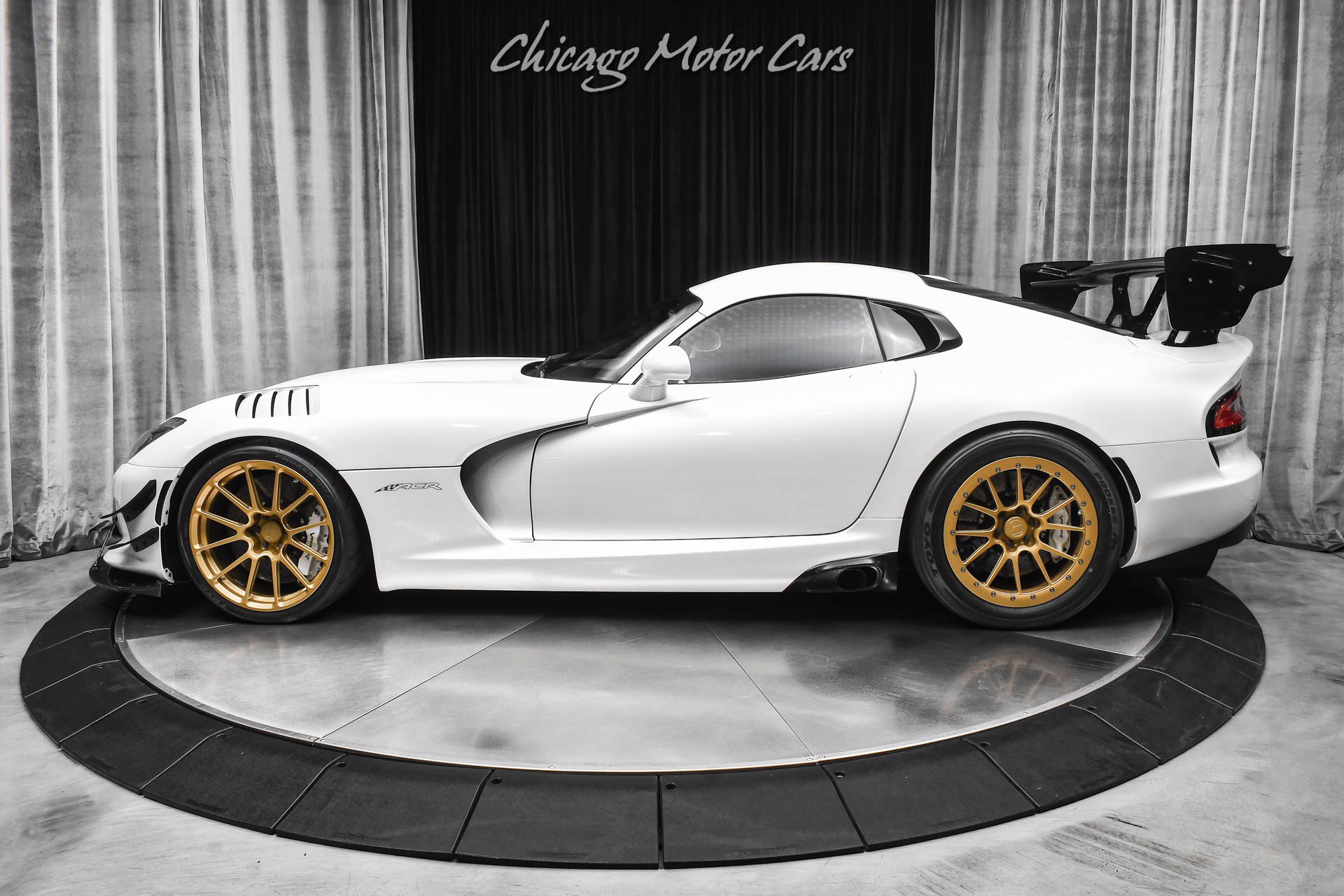 Used 2017 Dodge Viper GTC w/ ACR Package image 26