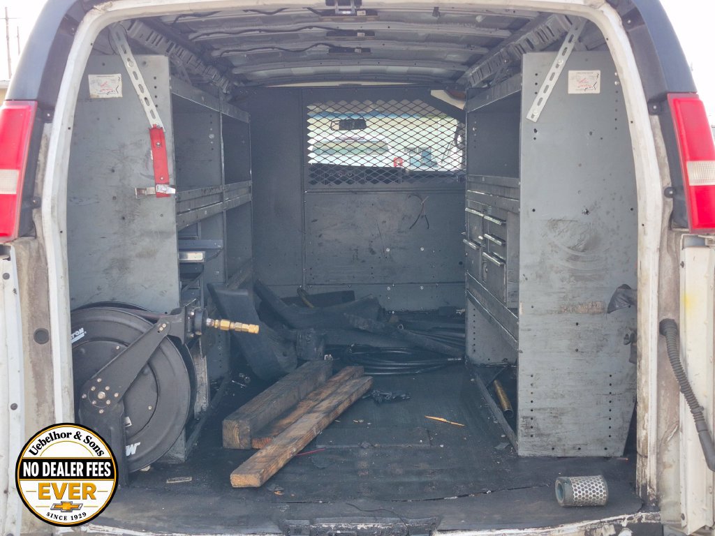 Used 2015 Chevrolet Express 3500 Extended RWD image 20