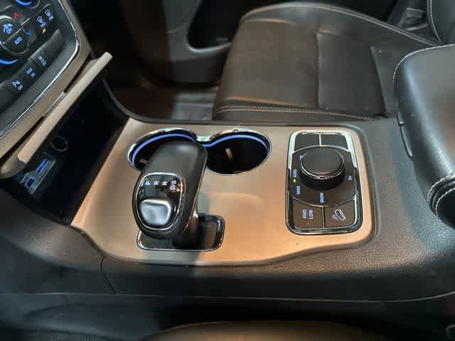 Used 2015 Jeep Grand Cherokee Limited w/ Luxury Group II AWD/4WD image 11