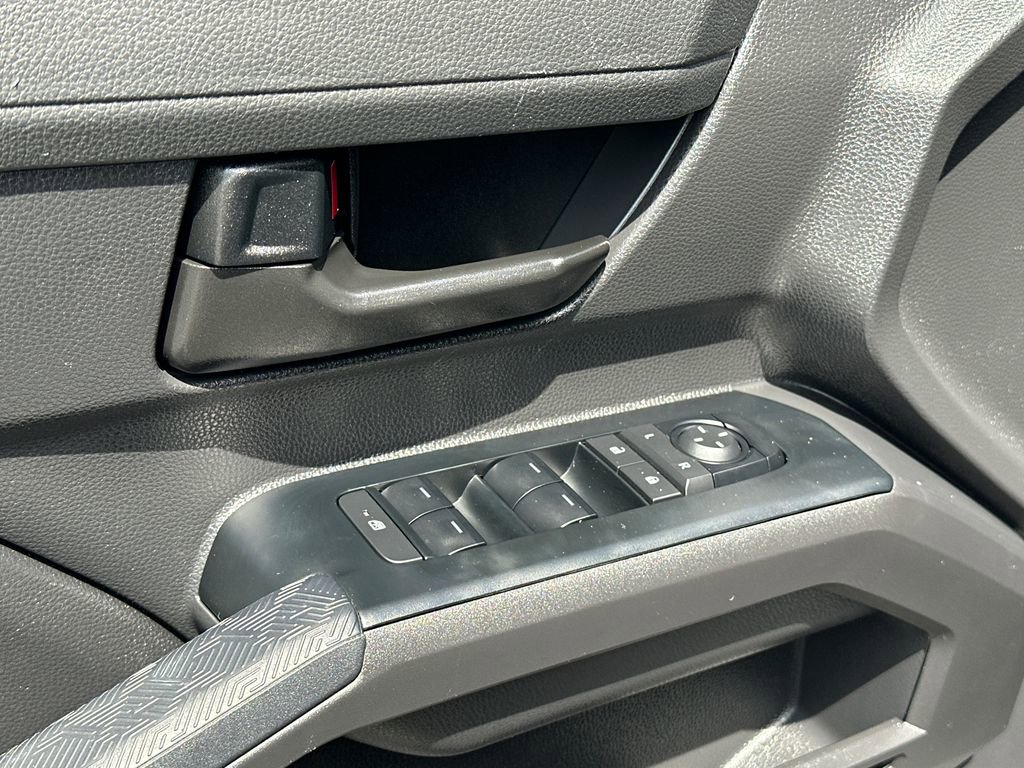Used 2025 Toyota Tacoma SR5 image 16