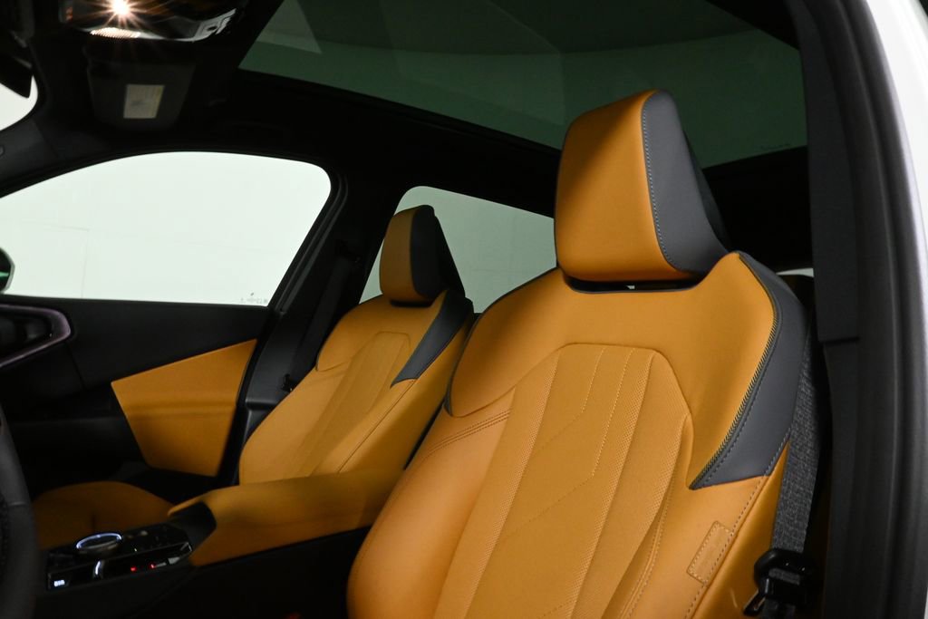 Used 2025 BMW X3 xDrive30i w/ Premium Package image 16