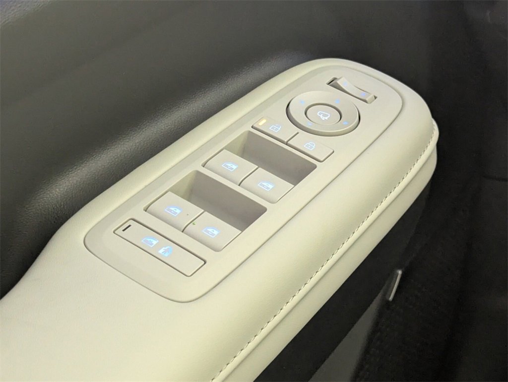 New 2026 Hyundai Santa Fe Calligraphy image 16
