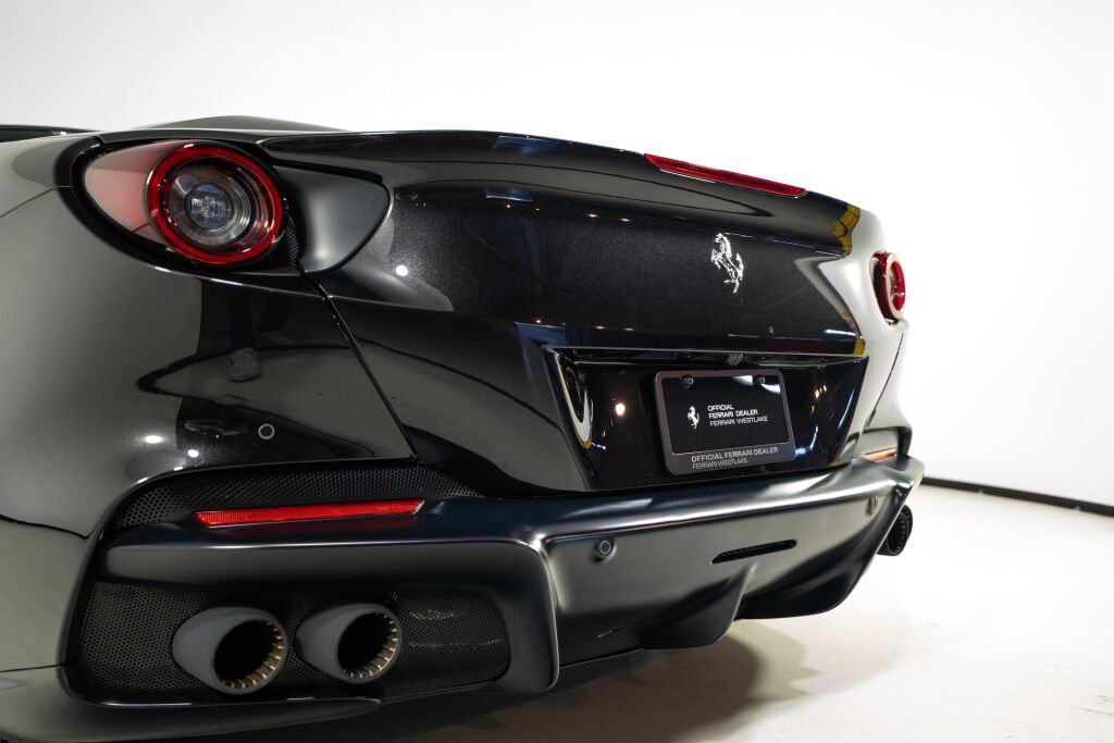 Used 2023 Ferrari Portofino M image 14