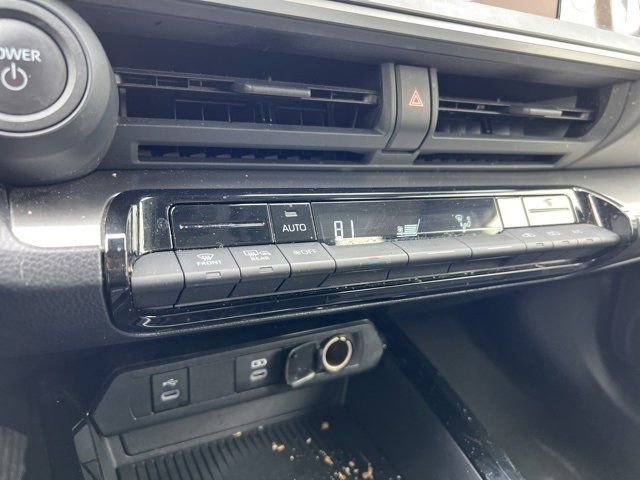 Used 2024 Toyota Prius LE image 13