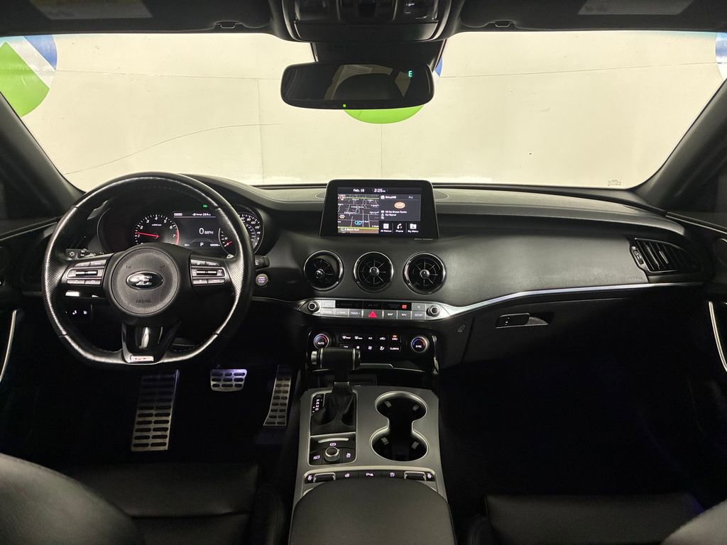Used 2019 Kia Stinger GT1 image 8