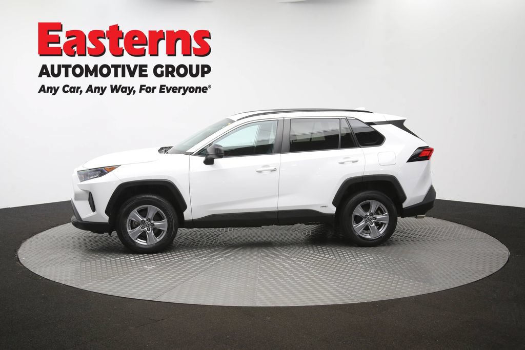 Used 2022 Toyota RAV4 LE AWD/4WD image 60
