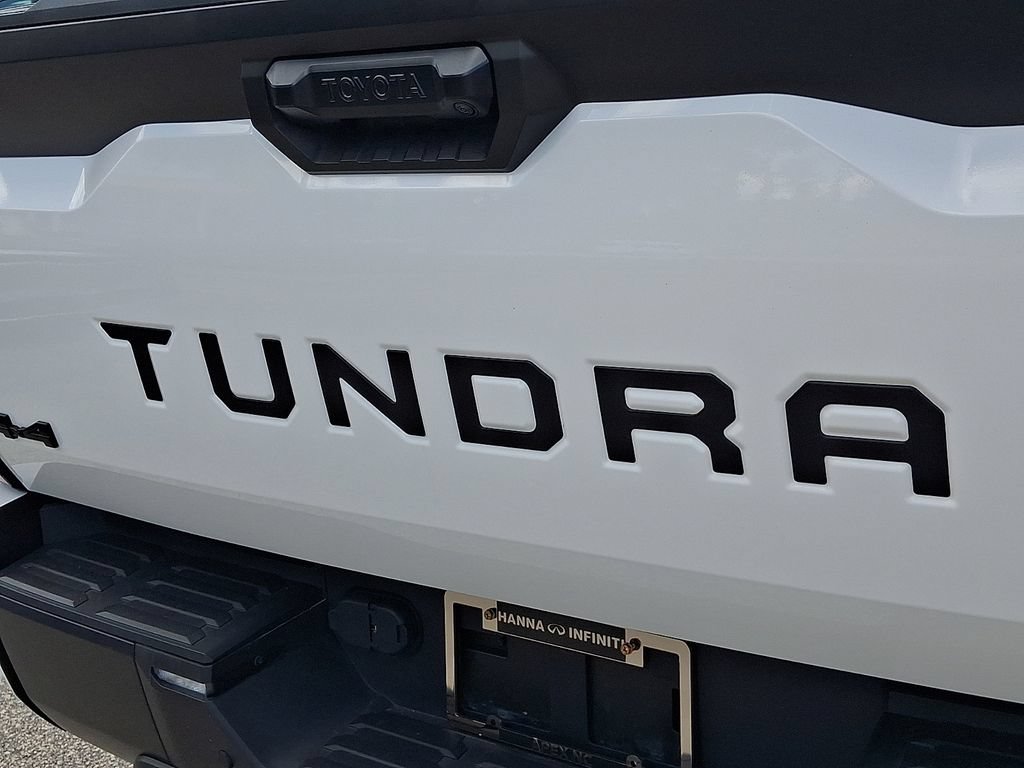 Used 2023 Toyota Tundra SR5 w/ SR5 Convenience Package AWD/4WD image 30
