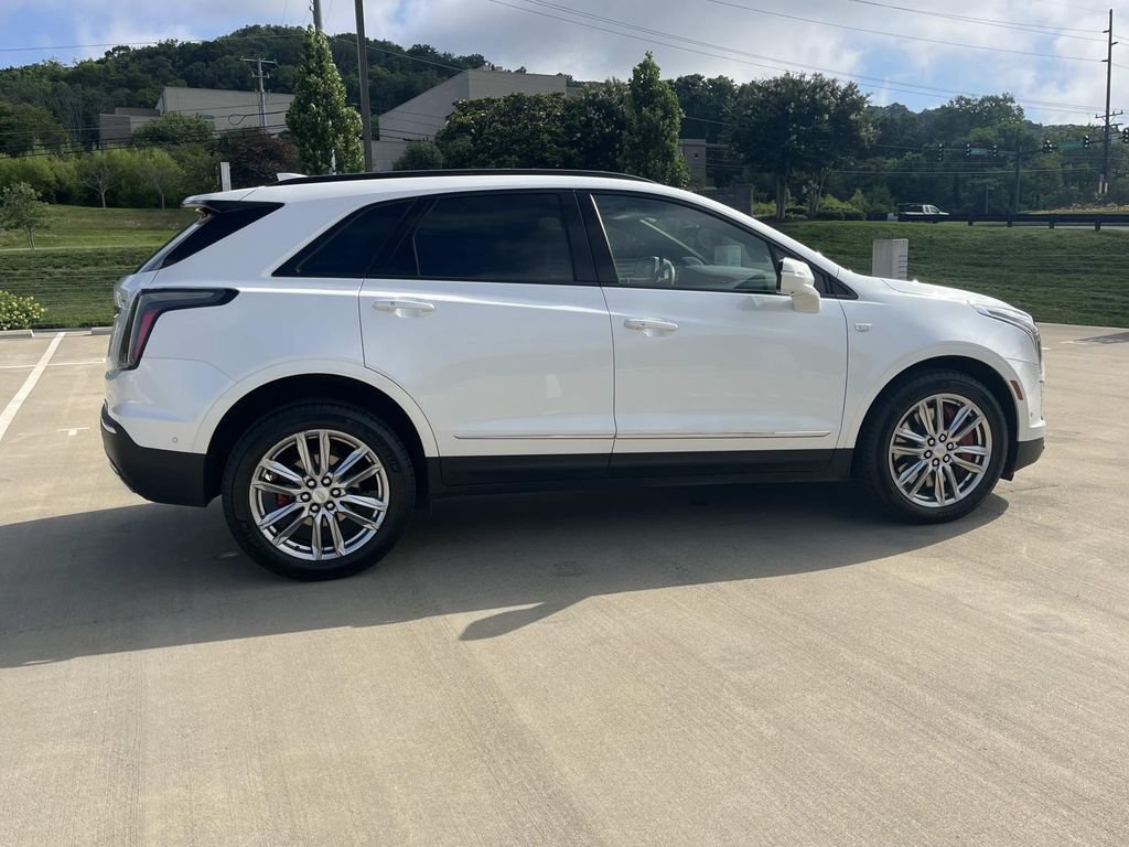 Certified 2023 Cadillac XT5 Sportv w/ Technology Package AWD/4WD image 6
