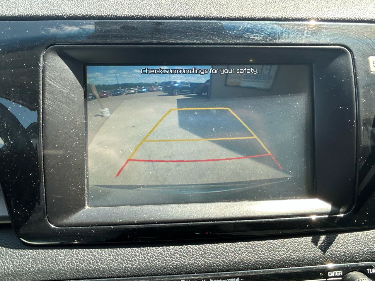 Used 2017 Kia Niro LX FWD image 23