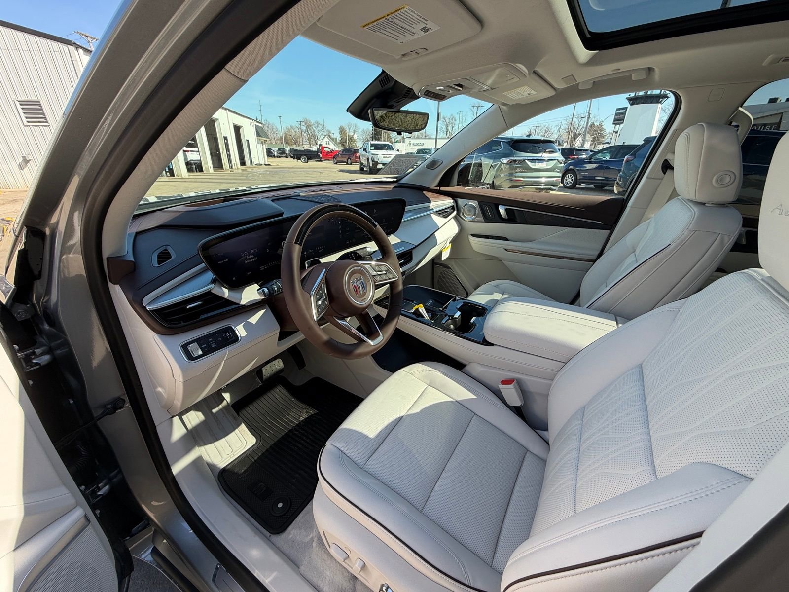 New 2026 Buick Enclave Avenir w/ Super Cruise Package AWD/4WD image 11