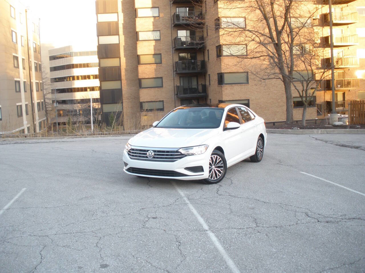 Used 2019 Volkswagen Jetta SE image 18